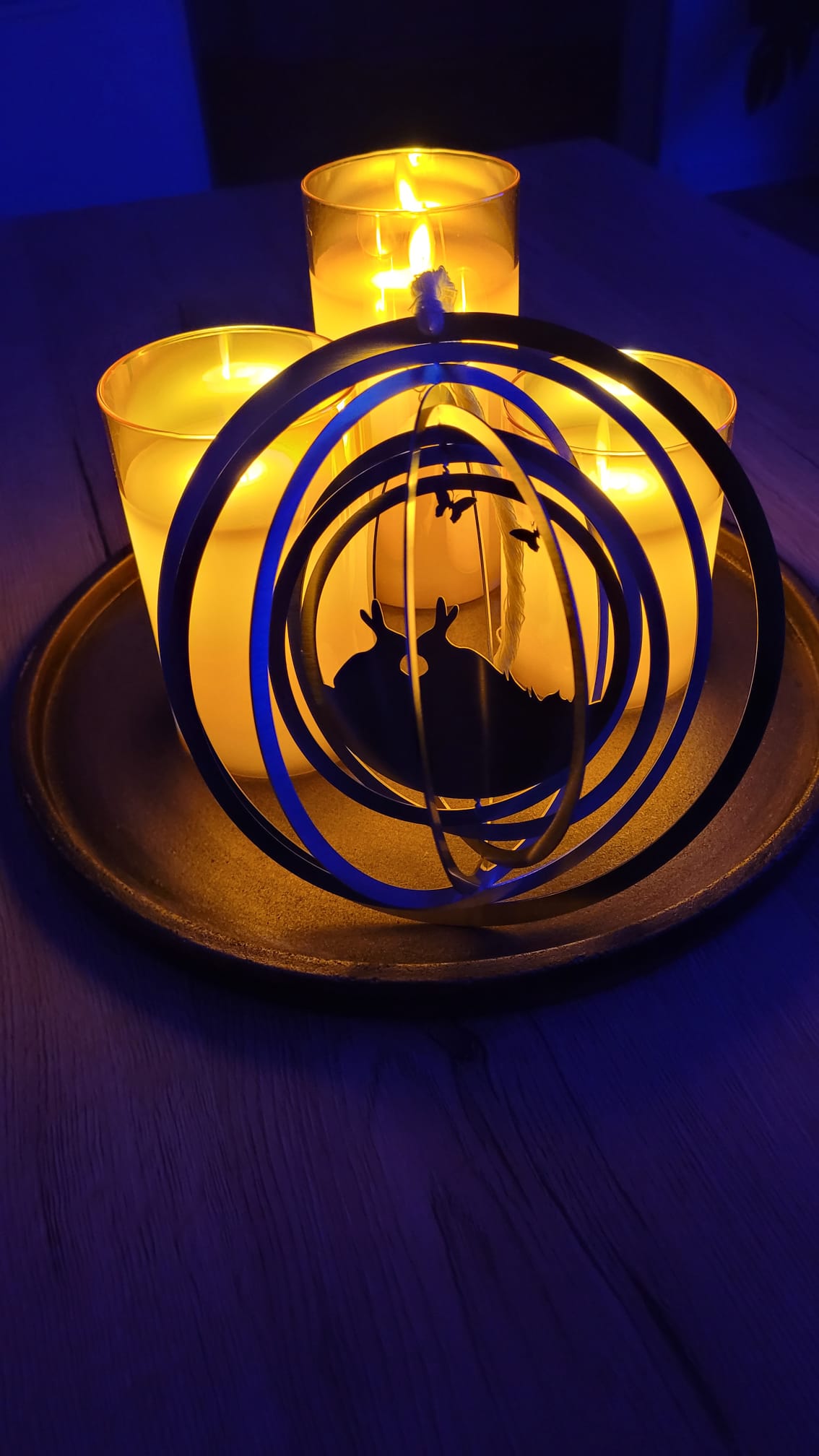 Windspiel "Hase küssend" mittel